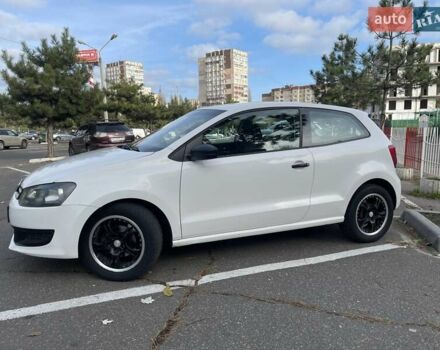 Белый Фольксваген Поло, объемом двигателя 1.2 л и пробегом 209 тыс. км за 6350 $, фото 4 на Automoto.ua