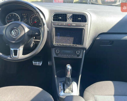 Белый Фольксваген Поло, объемом двигателя 1.2 л и пробегом 207 тыс. км за 8900 $, фото 23 на Automoto.ua