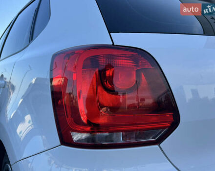 Белый Фольксваген Поло, объемом двигателя 1.4 л и пробегом 136 тыс. км за 9950 $, фото 32 на Automoto.ua