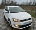 Белый Фольксваген Поло, объемом двигателя 1.4 л и пробегом 230 тыс. км за 8100 $, фото 1 на Automoto.ua