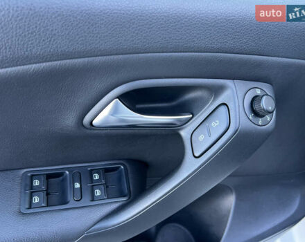 Белый Фольксваген Поло, объемом двигателя 1.4 л и пробегом 136 тыс. км за 9950 $, фото 79 на Automoto.ua