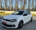 Белый Фольксваген Поло, объемом двигателя 1.4 л и пробегом 227 тыс. км за 7800 $, фото 1 на Automoto.ua
