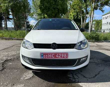 Белый Фольксваген Поло, объемом двигателя 1.2 л и пробегом 207 тыс. км за 8900 $, фото 7 на Automoto.ua