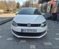 Белый Фольксваген Поло, объемом двигателя 1.39 л и пробегом 133 тыс. км за 8300 $, фото 5 на Automoto.ua