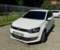 Белый Фольксваген Поло, объемом двигателя 1.39 л и пробегом 177 тыс. км за 8000 $, фото 1 на Automoto.ua
