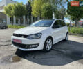 Белый Фольксваген Поло, объемом двигателя 1.2 л и пробегом 207 тыс. км за 8900 $, фото 1 на Automoto.ua