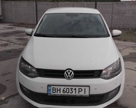 Белый Фольксваген Поло, объемом двигателя 1.4 л и пробегом 200 тыс. км за 6500 $, фото 4 на Automoto.ua