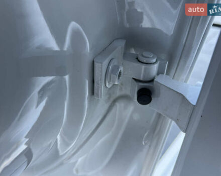 Белый Фольксваген Поло, объемом двигателя 1.4 л и пробегом 136 тыс. км за 9950 $, фото 131 на Automoto.ua