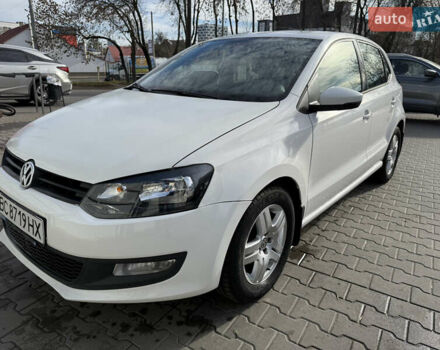 Белый Фольксваген Поло, объемом двигателя 1.39 л и пробегом 441 тыс. км за 6999 $, фото 2 на Automoto.ua