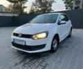 Белый Фольксваген Поло, объемом двигателя 1.2 л и пробегом 305 тыс. км за 3815 $, фото 1 на Automoto.ua