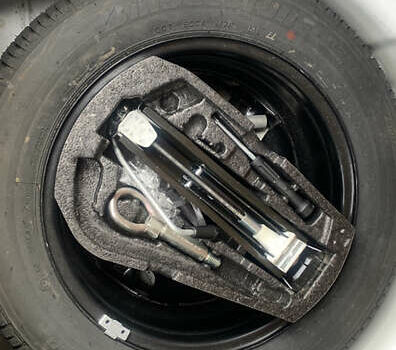 Белый Фольксваген Поло, объемом двигателя 1.2 л и пробегом 207 тыс. км за 8900 $, фото 22 на Automoto.ua