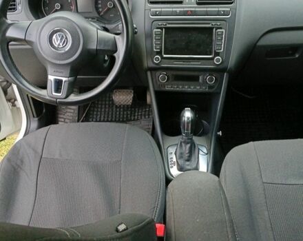 Білий Фольксваген Поло, об'ємом двигуна 1.4 л та пробігом 226 тис. км за 7000 $, фото 6 на Automoto.ua