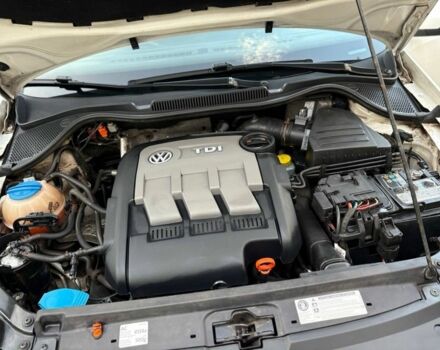 Білий Фольксваген Поло, об'ємом двигуна 1.2 л та пробігом 248 тис. км за 6500 $, фото 2 на Automoto.ua