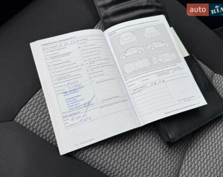 Білий Фольксваген Поло, об'ємом двигуна 1.39 л та пробігом 226 тис. км за 7350 $, фото 35 на Automoto.ua