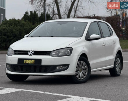 Білий Фольксваген Поло, об'ємом двигуна 1.39 л та пробігом 226 тис. км за 7350 $, фото 1 на Automoto.ua