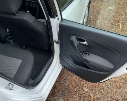 Білий Фольксваген Поло, об'ємом двигуна 1.2 л та пробігом 250 тис. км за 6200 $, фото 12 на Automoto.ua