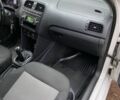 Білий Фольксваген Поло, об'ємом двигуна 1.2 л та пробігом 250 тис. км за 6200 $, фото 13 на Automoto.ua