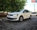 Белый Фольксваген Поло, объемом двигателя 1.2 л и пробегом 135 тыс. км за 6000 $, фото 1 на Automoto.ua