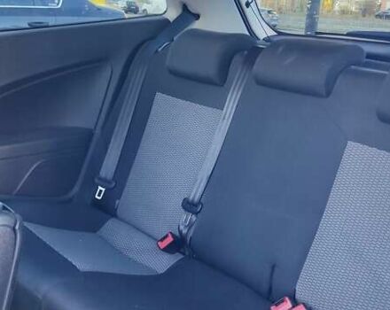 Білий Фольксваген Поло, об'ємом двигуна 1.2 л та пробігом 260 тис. км за 5500 $, фото 11 на Automoto.ua