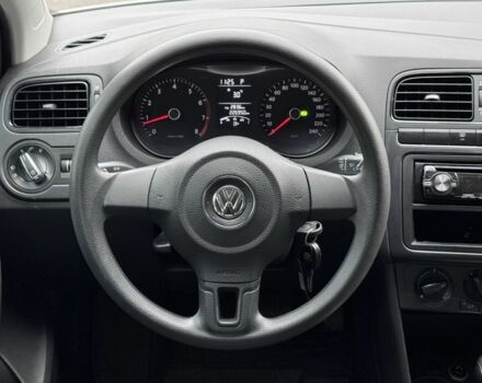 Белый Фольксваген Поло, объемом двигателя 1.4 л и пробегом 226 тыс. км за 7350 $, фото 3 на Automoto.ua