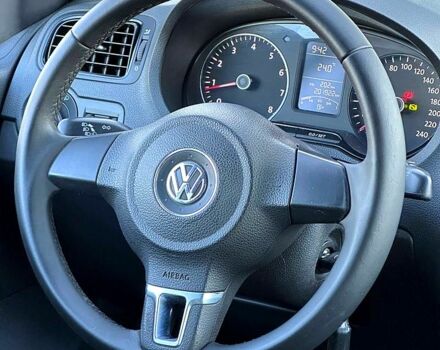 Белый Фольксваген Поло, объемом двигателя 1.4 л и пробегом 202 тыс. км за 7200 $, фото 6 на Automoto.ua