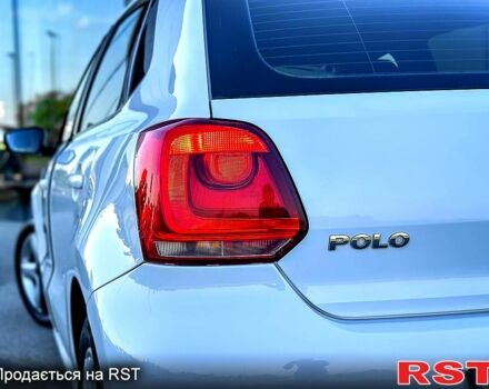 Белый Фольксваген Поло, объемом двигателя 1.4 л и пробегом 202 тыс. км за 7200 $, фото 2 на Automoto.ua