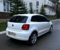 Белый Фольксваген Поло, объемом двигателя 1.2 л и пробегом 121 тыс. км за 6350 $, фото 4 на Automoto.ua