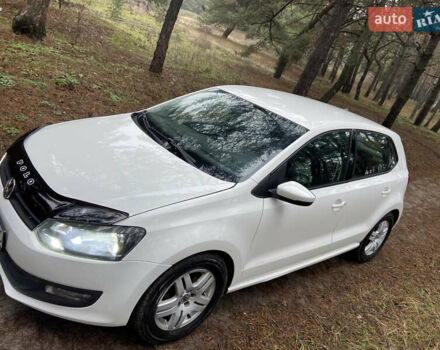 Белый Фольксваген Поло, объемом двигателя 1.2 л и пробегом 252 тыс. км за 5200 $, фото 3 на Automoto.ua