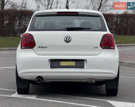 Білий Фольксваген Поло, об'ємом двигуна 1.39 л та пробігом 226 тис. км за 7350 $, фото 13 на Automoto.ua
