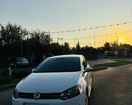 Белый Фольксваген Поло, объемом двигателя 1.2 л и пробегом 170 тыс. км за 6300 $, фото 1 на Automoto.ua