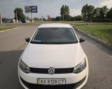 Белый Фольксваген Поло, объемом двигателя 1.2 л и пробегом 103 тыс. км за 5700 $, фото 1 на Automoto.ua
