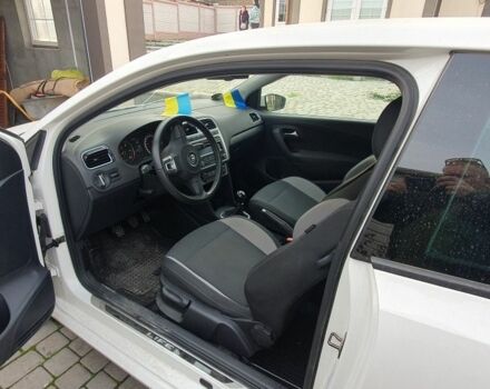 Білий Фольксваген Поло, об'ємом двигуна 1.6 л та пробігом 1 тис. км за 7000 $, фото 5 на Automoto.ua