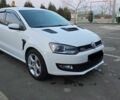 Белый Фольксваген Поло, объемом двигателя 1.4 л и пробегом 145 тыс. км за 8500 $, фото 1 на Automoto.ua