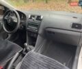 Белый Фольксваген Поло, объемом двигателя 1.2 л и пробегом 243 тыс. км за 5700 $, фото 15 на Automoto.ua