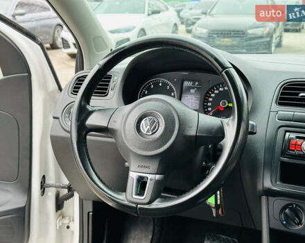 Белый Фольксваген Поло, объемом двигателя 1.4 л и пробегом 176 тыс. км за 7900 $, фото 20 на Automoto.ua