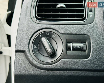 Белый Фольксваген Поло, объемом двигателя 1.4 л и пробегом 176 тыс. км за 7900 $, фото 30 на Automoto.ua