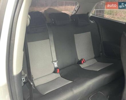 Белый Фольксваген Поло, объемом двигателя 1.2 л и пробегом 243 тыс. км за 5700 $, фото 16 на Automoto.ua