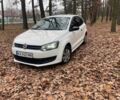 Белый Фольксваген Поло, объемом двигателя 1.2 л и пробегом 243 тыс. км за 5700 $, фото 1 на Automoto.ua