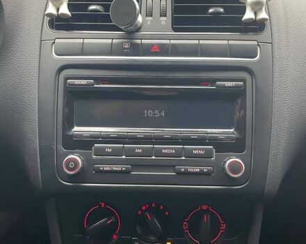 Белый Фольксваген Поло, объемом двигателя 1.2 л и пробегом 243 тыс. км за 5700 $, фото 12 на Automoto.ua