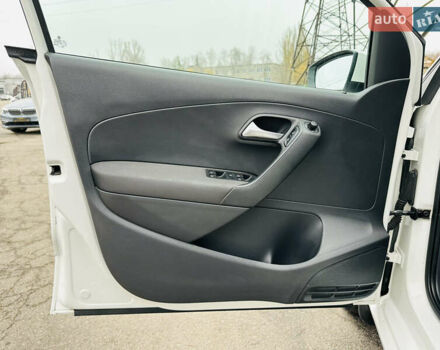 Белый Фольксваген Поло, объемом двигателя 1.4 л и пробегом 176 тыс. км за 7900 $, фото 14 на Automoto.ua