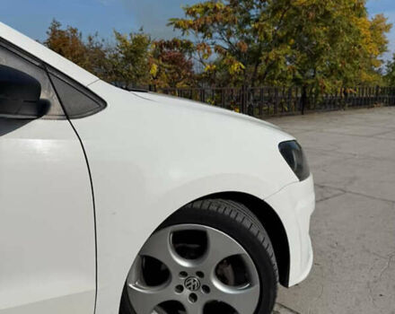 Білий Фольксваген Поло, об'ємом двигуна 1.2 л та пробігом 265 тис. км за 6100 $, фото 9 на Automoto.ua