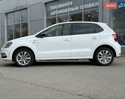 Білий Фольксваген Поло, об'ємом двигуна 1.2 л та пробігом 132 тис. км за 8300 $, фото 3 на Automoto.ua