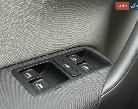 Білий Фольксваген Поло, об'ємом двигуна 1.2 л та пробігом 132 тис. км за 8300 $, фото 25 на Automoto.ua