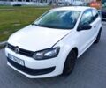 Белый Фольксваген Поло, объемом двигателя 1.2 л и пробегом 240 тыс. км за 4900 $, фото 1 на Automoto.ua