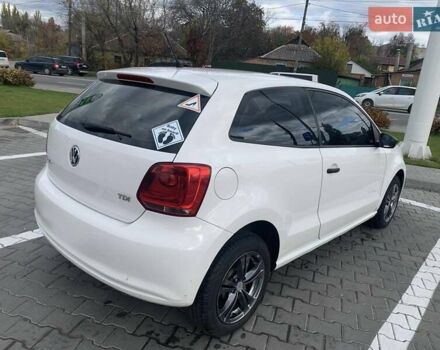 Білий Фольксваген Поло, об'ємом двигуна 1.2 л та пробігом 233 тис. км за 6650 $, фото 6 на Automoto.ua