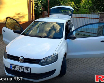 Белый Фольксваген Поло, объемом двигателя 1.2 л и пробегом 259 тыс. км за 5200 $, фото 8 на Automoto.ua