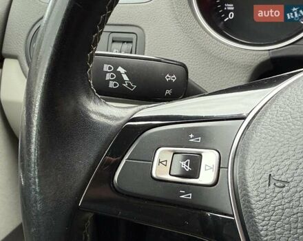 Білий Фольксваген Поло, об'ємом двигуна 1.2 л та пробігом 132 тис. км за 8300 $, фото 27 на Automoto.ua