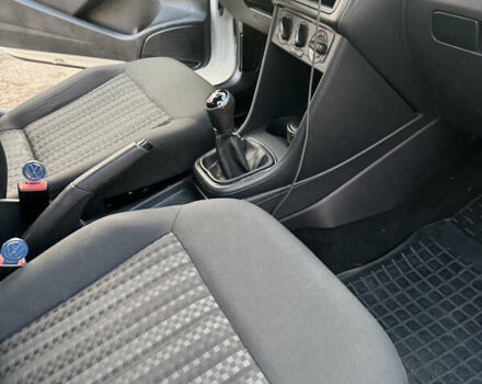 Білий Фольксваген Поло, об'ємом двигуна 1.2 л та пробігом 172 тис. км за 5350 $, фото 15 на Automoto.ua