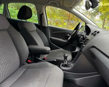 Белый Фольксваген Поло, объемом двигателя 1.2 л и пробегом 238 тыс. км за 9490 $, фото 29 на Automoto.ua