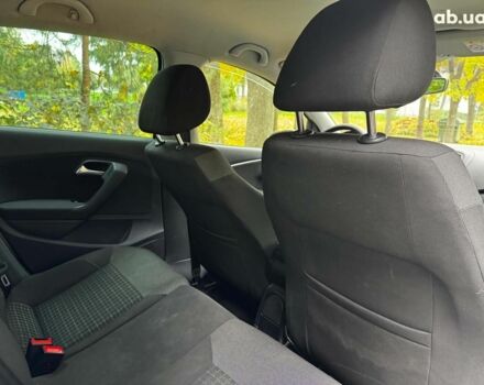 Белый Фольксваген Поло, объемом двигателя 1.2 л и пробегом 238 тыс. км за 9490 $, фото 26 на Automoto.ua